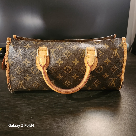 Authentic Louis Vuitton Popincourt Monogram Hand Bag - Picture 8 of 16